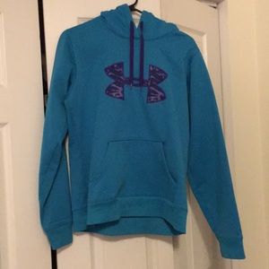 UA sweatshirt